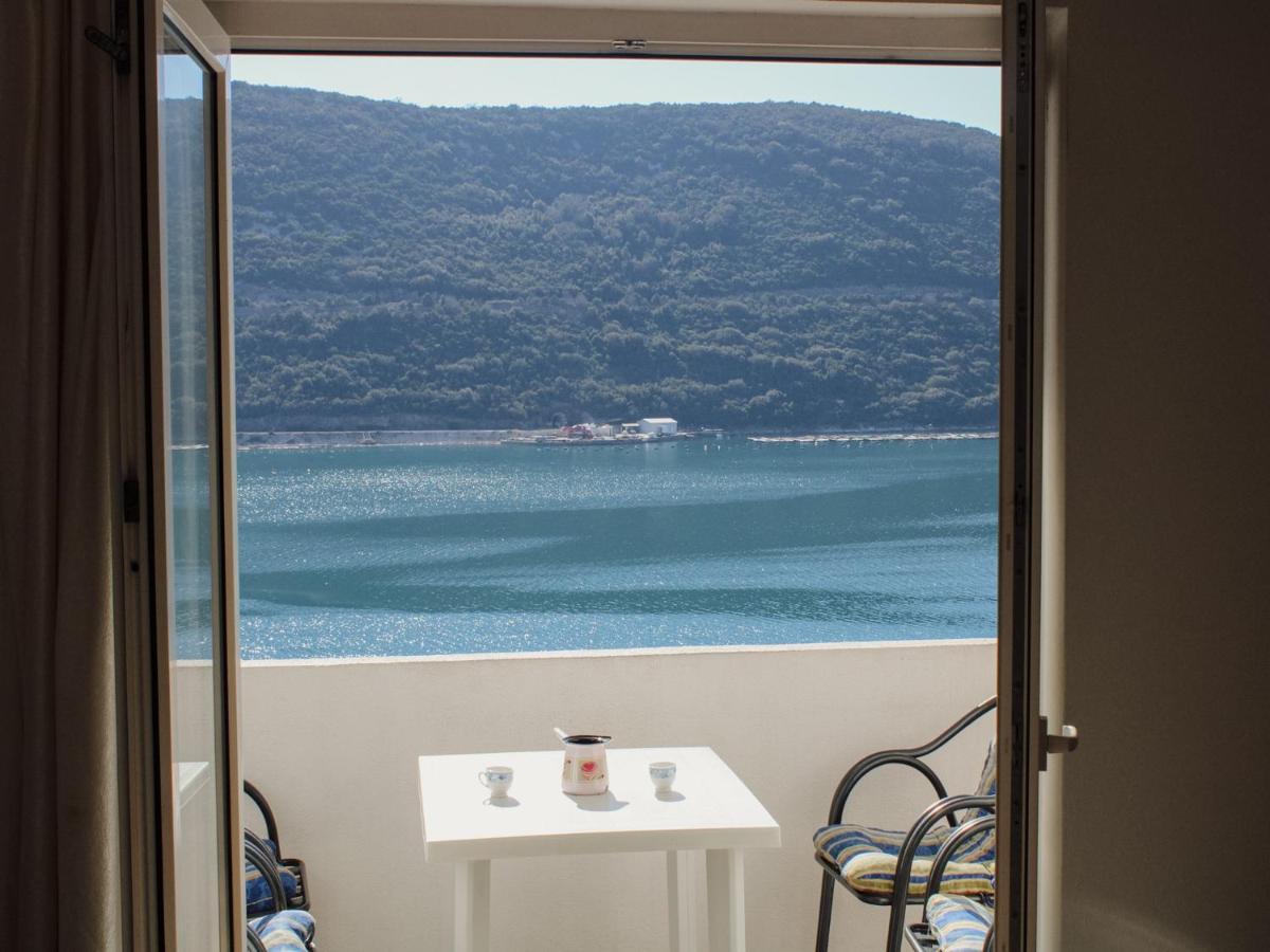 Apartments And Rooms Mato Neum Cameră foto