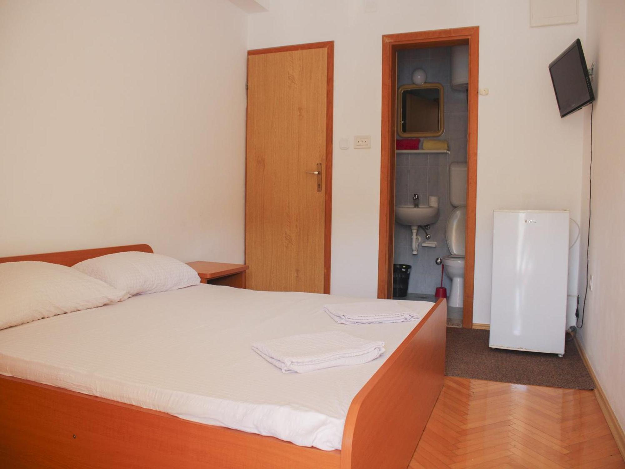 Apartments And Rooms Mato Neum Cameră foto