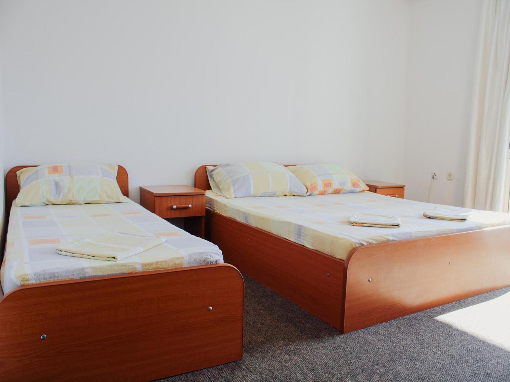Apartments And Rooms Mato Neum Cameră foto